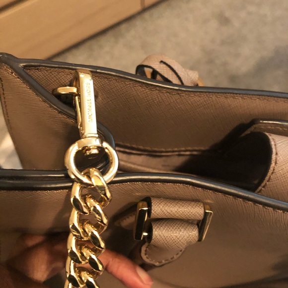 ❌SOLD❌Michael Kors Bag - Picture 8 of 10